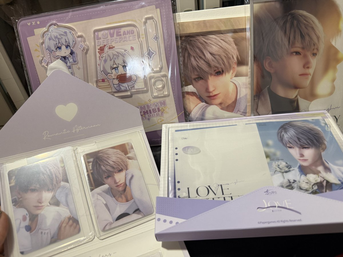 グッズ届いた〜❕全部❕面が❕いい❕助けて❕