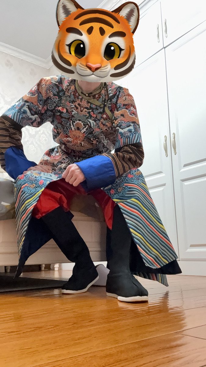 靴子还得换一个更高级的