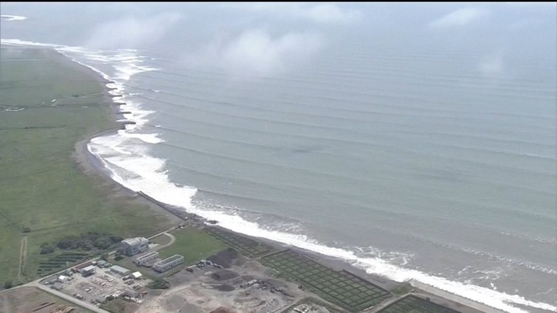 rpdnetwork's tweet photo. 🌊 BREAKING: Tsunami waves hit Japan after massive quake off Russian coast 🇷🇺⚠️
⚡️"It's massive!" – reports from the ground
🔴 Pacific-wide alert issued incl. 🇯🇵🇷🇺🇺🇸
#Tsunami #Earthquake #Japan #Russia
#PacificAlert #TsunamiWarning #Hawaii #Alaska
#Trending #Breaking #EarthquakeRussia #Disaster #SeismicEvent