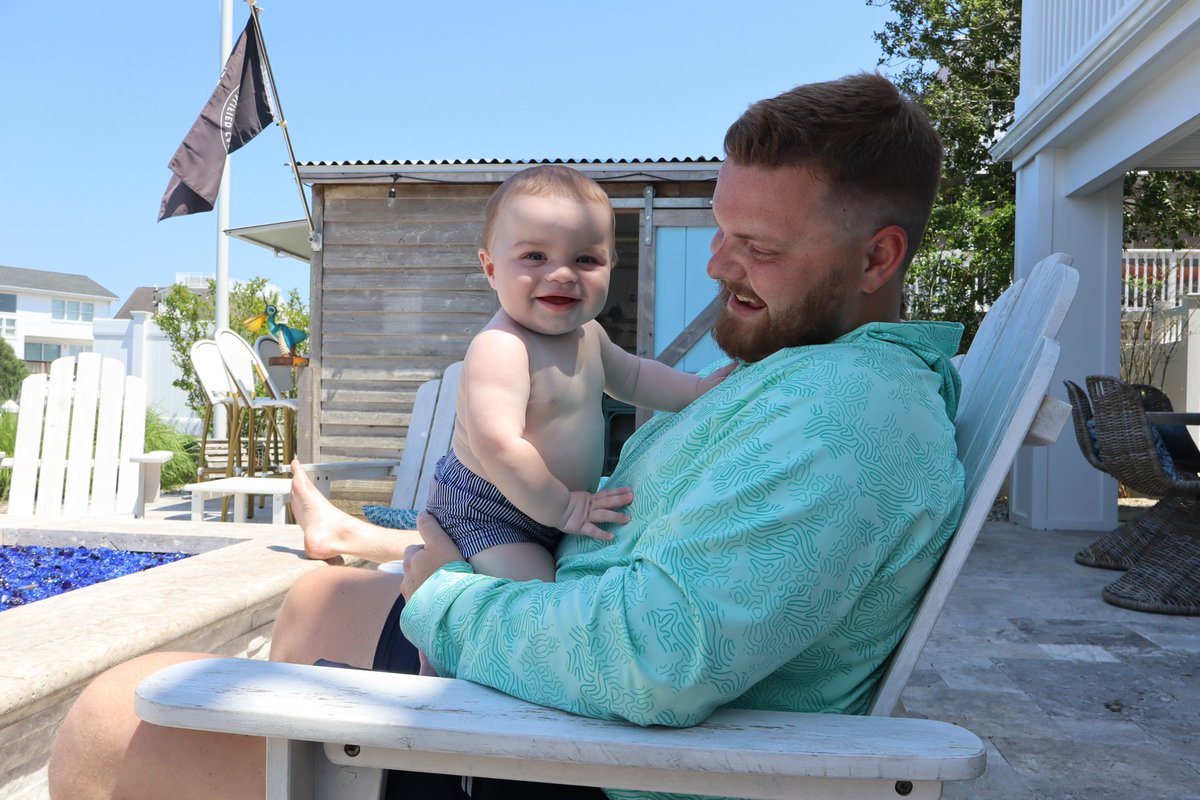 Really really super stoked to say I’m down ~25lbs since January! Started at 270 down to 243 this morning. It feels incredible getting healthier, no more snoring, reflux is going away, overall just feeling better. Doing it for the family 💙