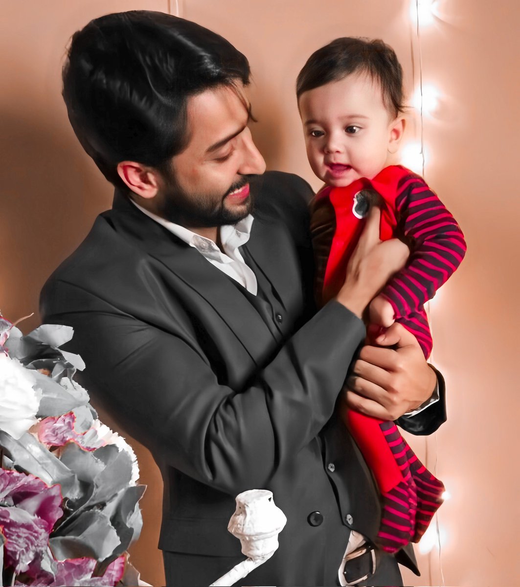 Cutiees 😭😭🩷🩷

[ #ShaheerSheikh • <a href="/Shaheer_S/">Shaheer Sheikh</a> ]