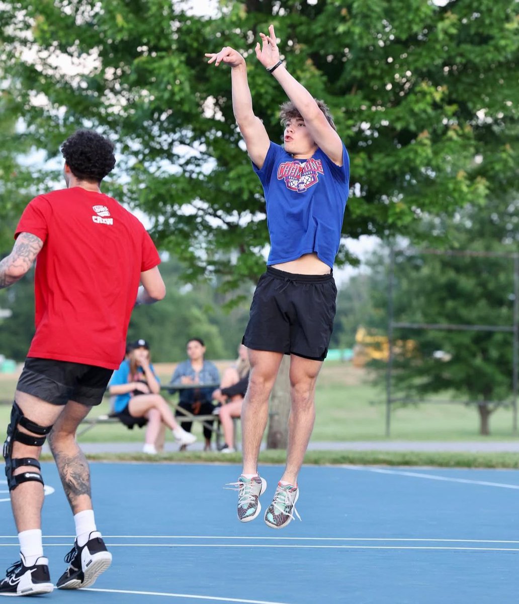 Dream Team WET (2) vs Dirk Knights (7) tonight @ 7:30! 🏀🔥 #IBLPlayoffs