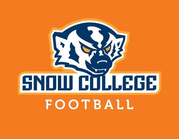 Siaki Fekitoa (@siakifekitoa) on Twitter photo After a good conversation with <a href="/MattBeecher0/">Matthew Beecher</a>, I’m grateful to have received an offer from <a href="/SnowCollegeFB/">Snow College Badger Football</a>.
<a href="/RedhawksBhs/">BHS Redhawks Football</a> After a good conversation with <a href="/MattBeecher0/">Matthew Beecher</a>, I’m grateful to have received an offer from <a href="/SnowCollegeFB/">Snow College Badger Football</a>.
<a href="/RedhawksBhs/">BHS Redhawks Football</a>