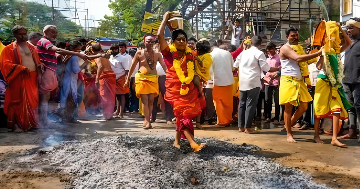 Who is this #Draupadi whom thousands worship, no longer only the epic’s queen, but a living goddess in Tamil folk tradition?

This compelling piece by Shradha Mishra explores #Theemithi, a fire-walking ritual where #DraupadiAmman is invoked as a guardian of chastity, justice and