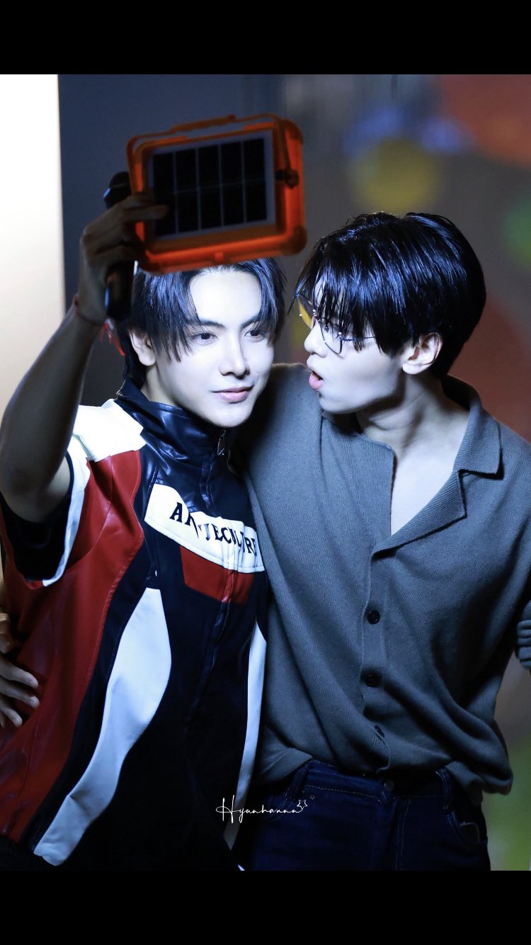 Dunk 「VESPERA Tシャツ #JoongDunk #จุงดัง ◡̎⋆. 𝑦𝑖𝑛_𝑦𝑖𝑛 on X: 