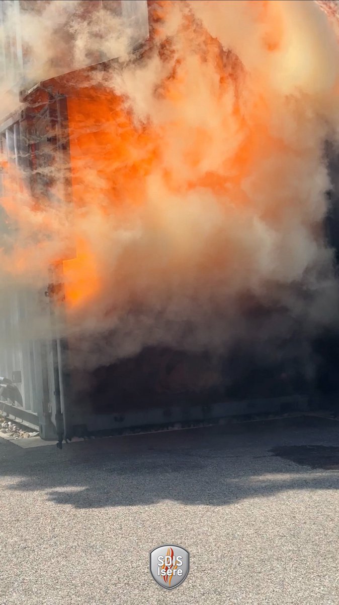 Sapeurs-pompiers de l'Isère - SDIS38 tweet media