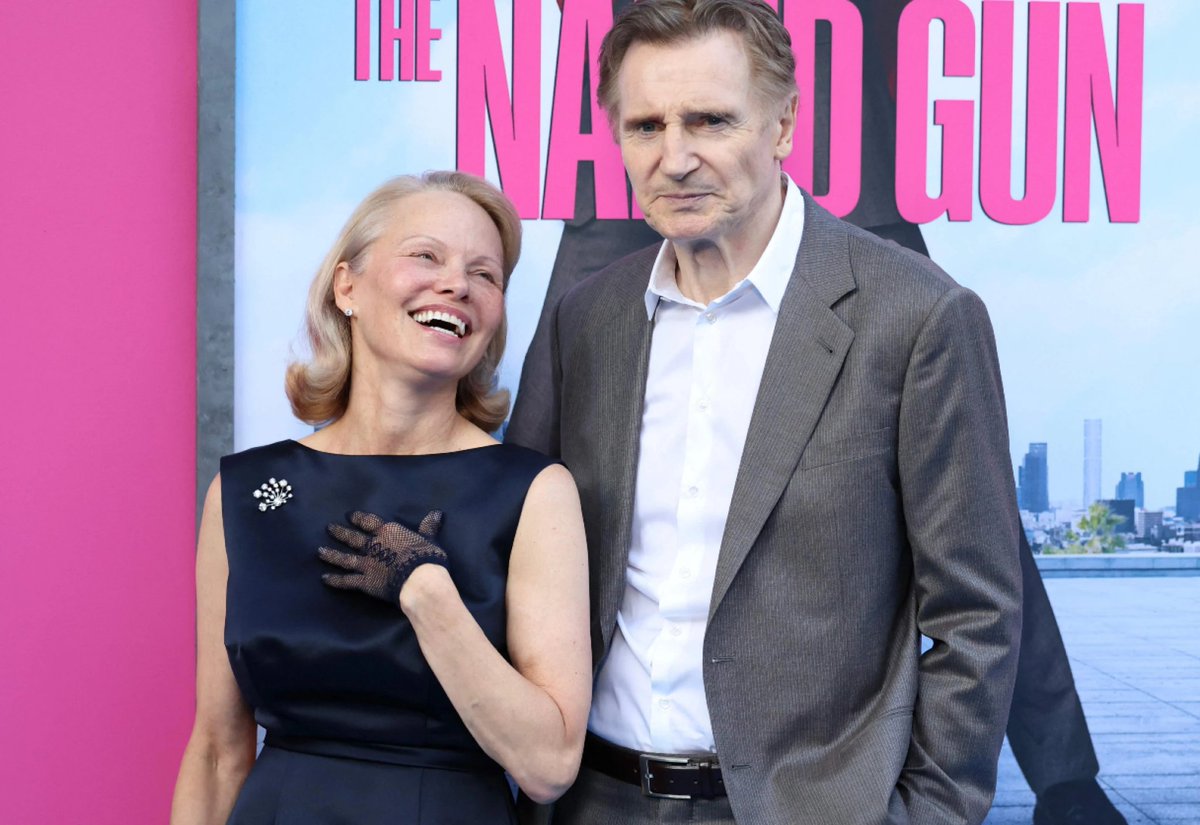 Sobre Pamela Anderson y Liam Neeson sólo quiero decir que ojalá tengan un hijo y se llame Tom.

Así cuando estén solos podrán decir que hacen las cosas a lo loco: sin Tom Neeson.