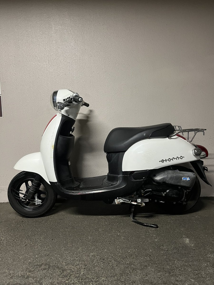 motogarageL's tweet photo. 車種: ホンダ　ジョルノ
メーター表示距離: 約9587km
車体番号: AF70
鍵/書類: キー1本/登録書類あり

詳細公式LINEまで♪

#原付売ります　#バイク売ります https://t.co/fwy0qgh75M