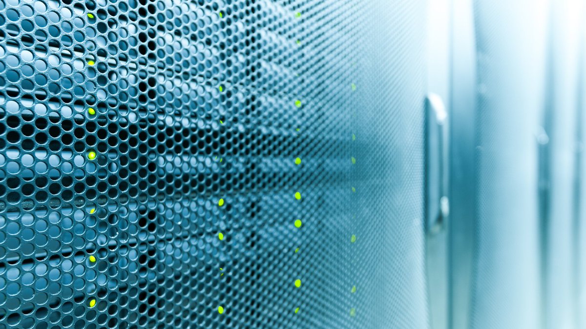 ManagedDotCom's tweet image. Whether you&apos;re running a small business site or managing enterprise infrastructure, we have the tools and team to keep you online and optimized. 🌐

Click the link to learn more: zurl.co/oyJpT 

#Cloud #VPS #Colocation