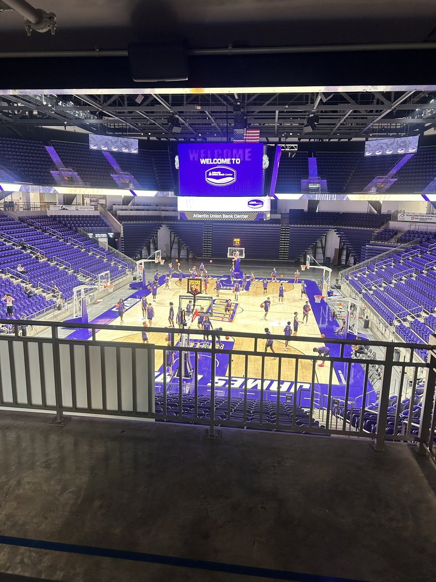 Great run and learning <a href="/JMUMBasketball/">JMU Men's Basketball</a> Elite camp yesterday. 

Grateful for the opportunity to meet and play in front of their coaching staff!