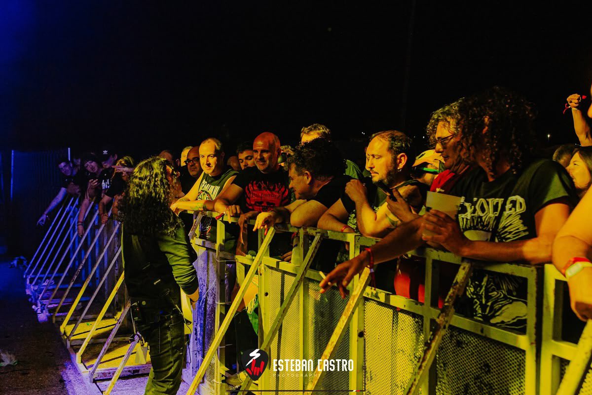 BLOODHUNTER (@bloodhunterband) on Twitter photo 🪚 ESTAKA ROCK 🪚
Some cool shots from our last show at ESTAKA ROCK a few weeks ago… we can’t wait to be back!
📸 by ESTEBAN CASTRO for @Sevilla Metal 🤘 
#bloodhunter #estakarock #jodar #jaen #sevillametal #estebancastromusicphoto 🪚 ESTAKA ROCK 🪚
Some cool shots from our last show at ESTAKA ROCK a few weeks ago… we can’t wait to be back!
📸 by ESTEBAN CASTRO for @Sevilla Metal 🤘 
#bloodhunter #estakarock #jodar #jaen #sevillametal #estebancastromusicphoto