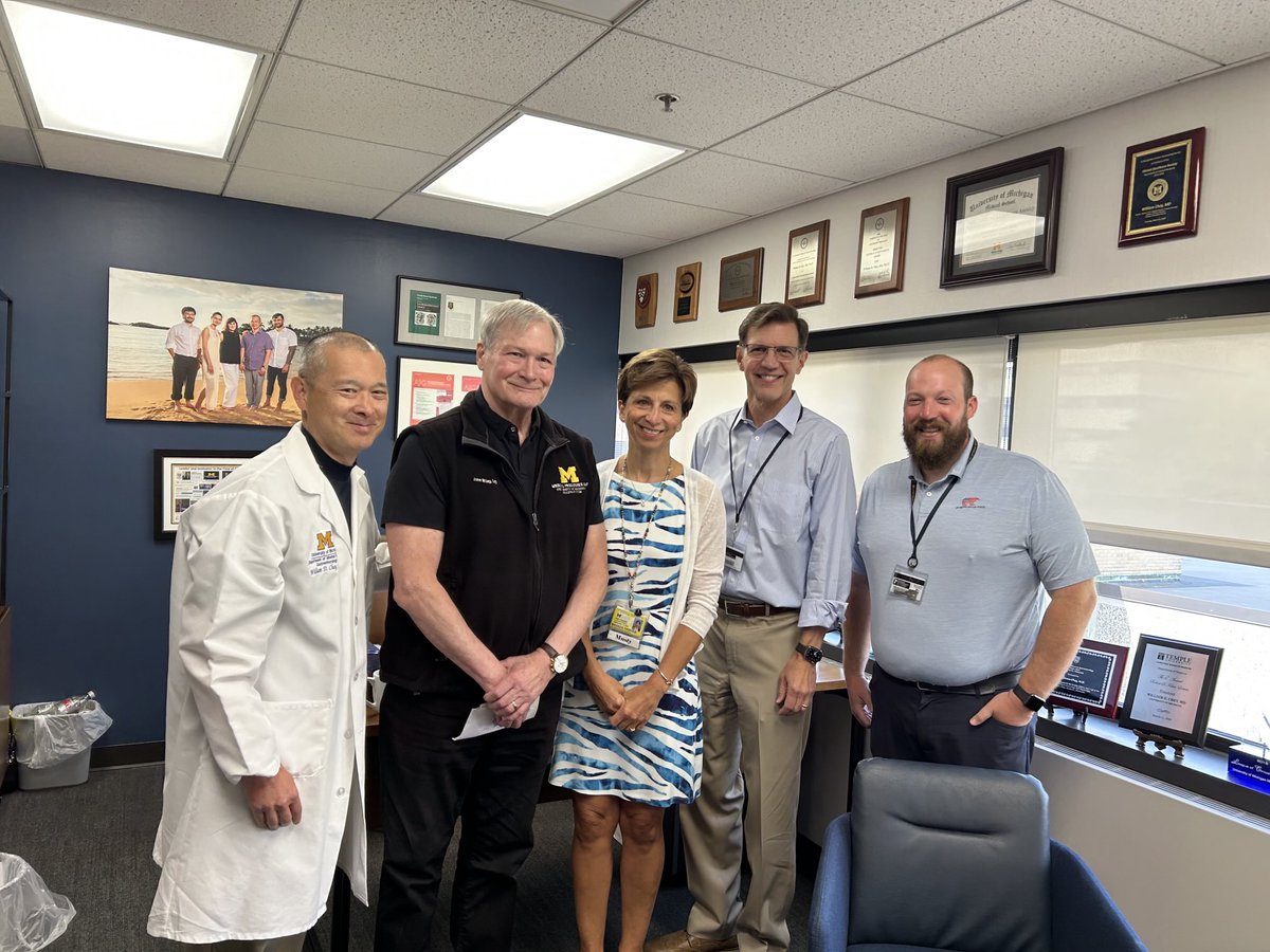 William Chey (@umfoodoc) on Twitter photo Recognizing my friend & colleague John Wiley for 45 years of service at Michigan Medicine!! β¦<a href="/umichmedicine/">Michigan Medicine</a>β© Recognizing my friend & colleague John Wiley for 45 years of service at Michigan Medicine!! β¦<a href="/umichmedicine/">Michigan Medicine</a>β©