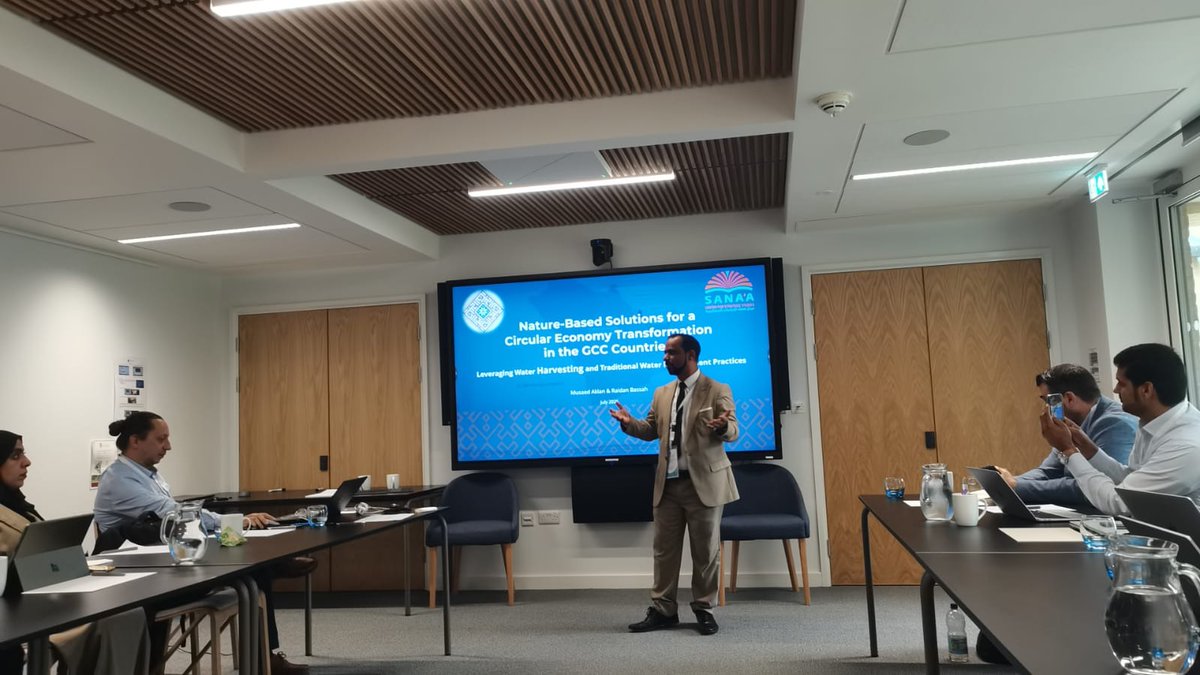 يقول مساعد عقلان <a href="/musaedaklan/">Musaed Aklan</a>، باحث أول في ملف البيئة والمناخ بمركز صنعاء للدراسات، خلال مشاركته في الاجتماع السنوي الخامس عشر لأبحاث الخليج (GRM 2025) المنعقد في جامعة كامبريدج <a href="/Cambridge_Uni/">Cambridge University</a>، إن #اليمن يواجه أزمة مياه حادة هي الأكثر حرجا في شبة الجزيرة العربية، حيث يعتمد السكان