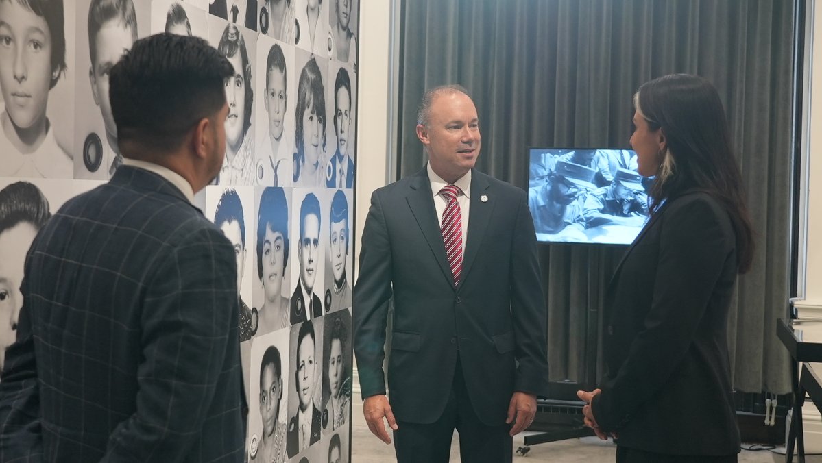 Victims of Communism (@vocommunism) on Twitter photo A true honor to host U.S. Director of National Intelligence Tulsi Gabbard and the White House Fellows at the VOC Museum.
Together, we can stand against communism.
<a href="/DNIGabbard/">DNI Tulsi Gabbard</a> <a href="/TulsiGabbard/">Tulsi Gabbard 🌺</a> A true honor to host U.S. Director of National Intelligence Tulsi Gabbard and the White House Fellows at the VOC Museum.
Together, we can stand against communism.
<a href="/DNIGabbard/">DNI Tulsi Gabbard</a> <a href="/TulsiGabbard/">Tulsi Gabbard 🌺</a>