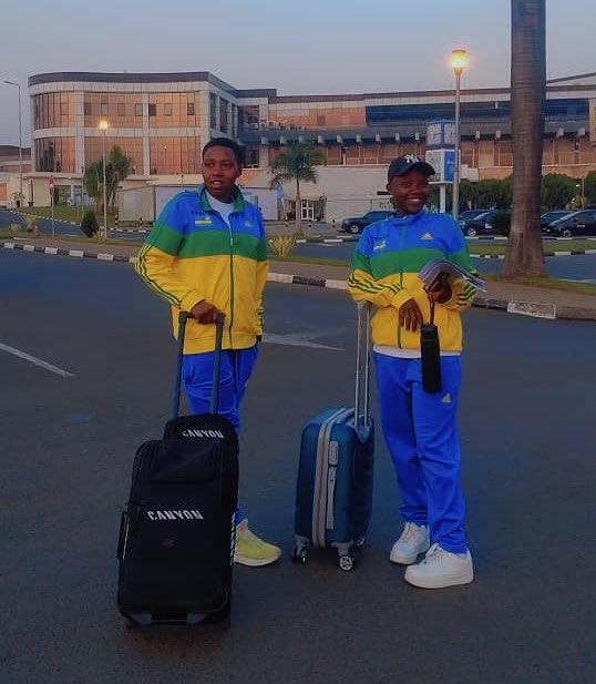 #KINYAMUPIRA

🔻JUST IN🔻

Ikipe ya Team Rwanda y’abagore yerekeje muri Namibia

 Mu irushanwa rya Tour de Windhoek rizatangira tariki 31/07 kugera  03/08/2025

Abahagurutse:

Ingabire Diane
Nzayisenga Valentine 
Iragena Charlotte 
Mukashema Josiane 
Maritha 
<a href="/cyclingrwanda/">𝙁𝙀𝙍𝙒𝘼𝘾𝙔</a>