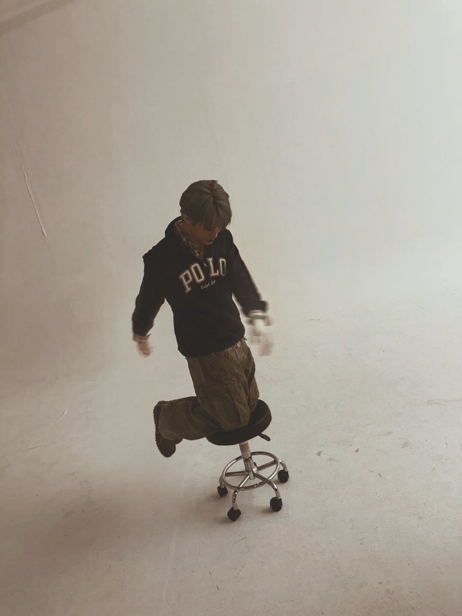 Marklde's tweet image. I feel good when I’m just being silly.