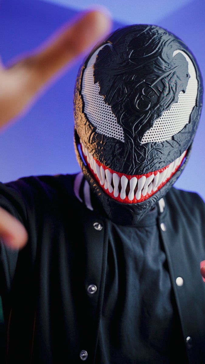 Dhananjay_Tech's tweet image. Venom Mask - Fully 3D Printed!