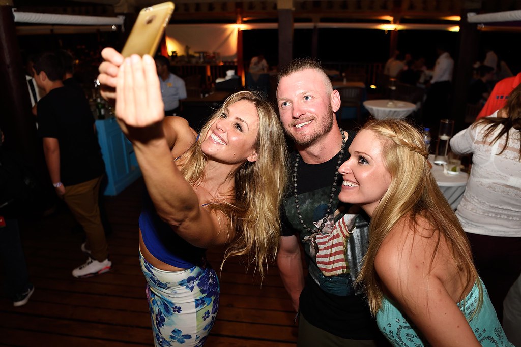 Big smiles, big hearts! 📸 Every selfie at our events captures the joy of giving back and making a difference.