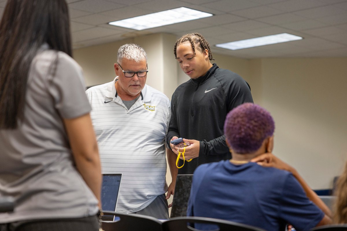 Welcome Home, Spires! 💫 The first group of students returned to campus this week for a football mini camp for new players. Our remaining fall athletes will come to campus on August 4. We can't wait to kick off this fall season and academic year. #FirstCityU
