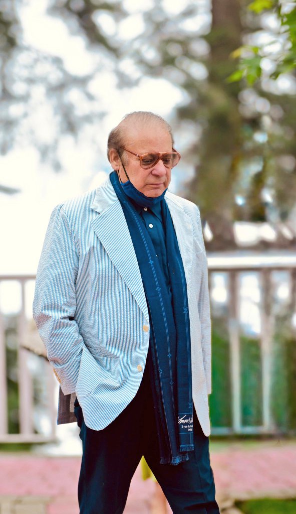 مینوں سوچاں دئیاں دے گیا سوغاتاں

😊🤩😍🫶♥️🌷🤗