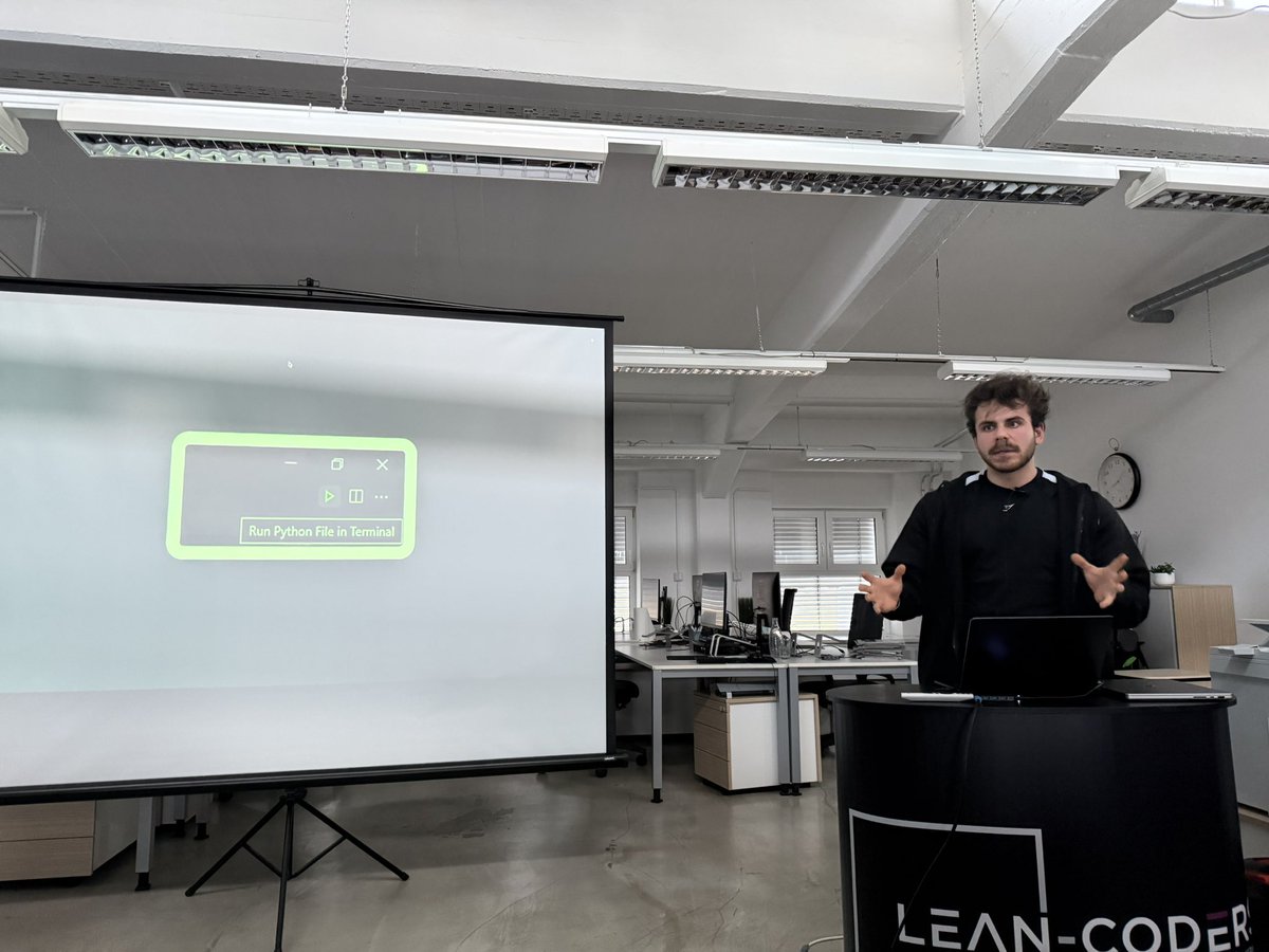 Miroslav Jonas 🦋 tweet media