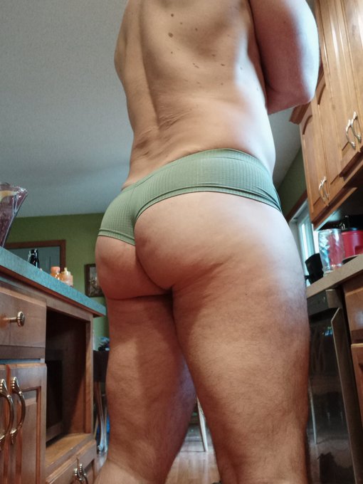 Watch Primaltime's leaked NSFW photo on TwXstars