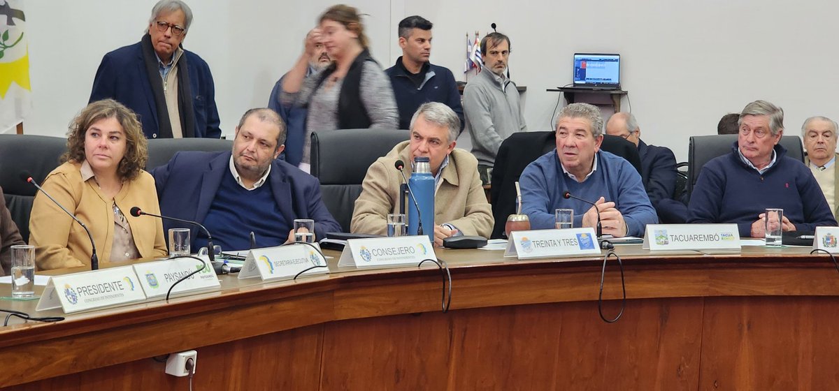 Congreso de Intendentes tweet media