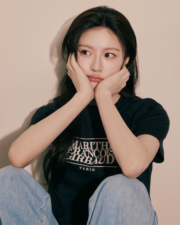 Kleá (@yyounjugn) on Twitter photo 