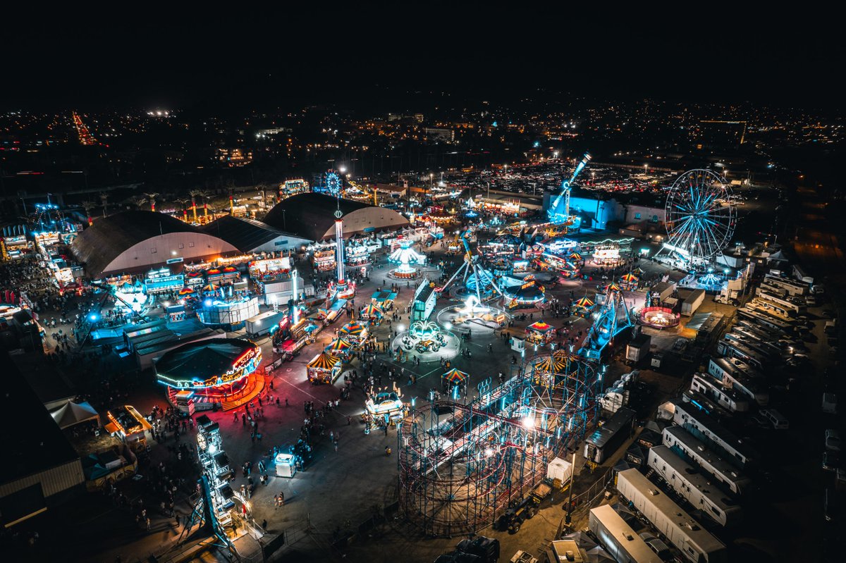 🎡 The Ventura County Fair starts today and runs through August 10! Avoid the traffic and get there with transit. Savor the food, feel the thrills, and soak up the fun! 🍦🎟️🎢

#VenturaCountyFair #VCTC #PublicTransit