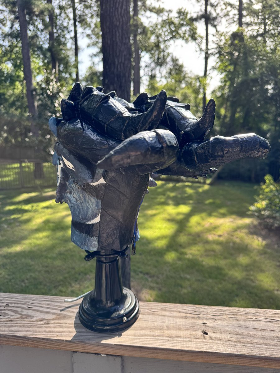 This Spectacular Dragon is heading to Belgium! 💥🦴