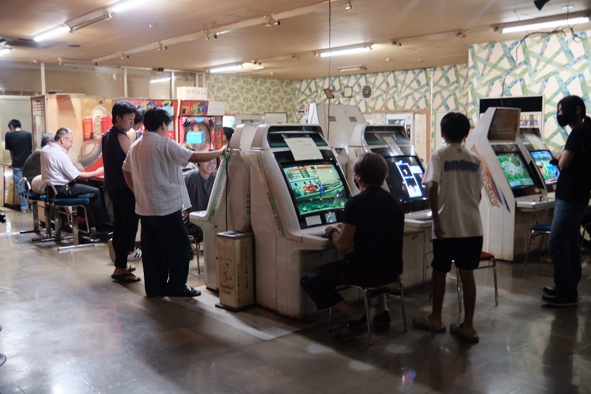 zawawa_saitama's tweet photo. 【オートパーラー上尾、閉店】

最終営業日には多くのお客さんが名残惜しそうにゲームを楽しんでいました。

最後を見届けられて良かったです。 https://t.co/hKJFgzx4kI