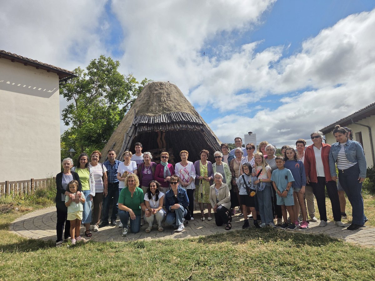 Tierras de Iranzu tweet media