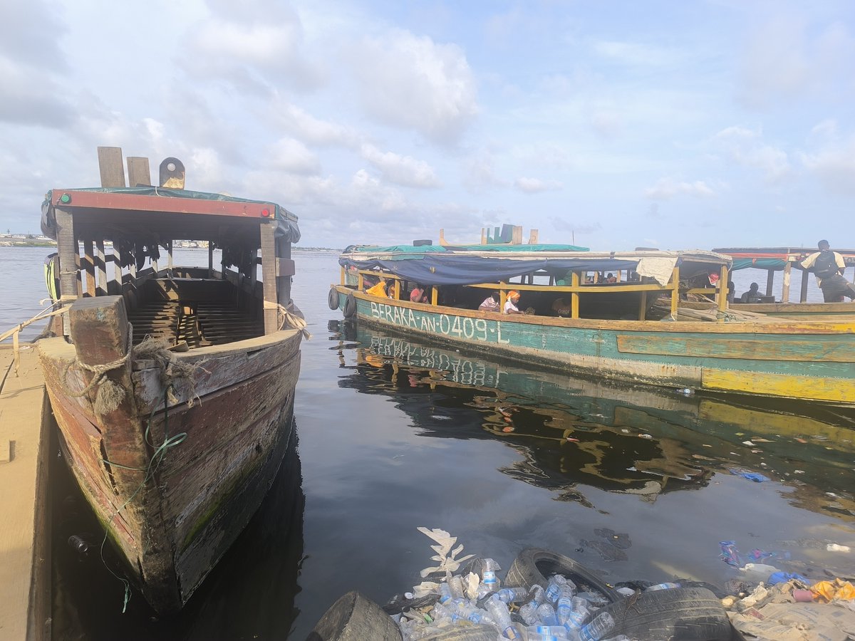 Unruly Spaces tweet media