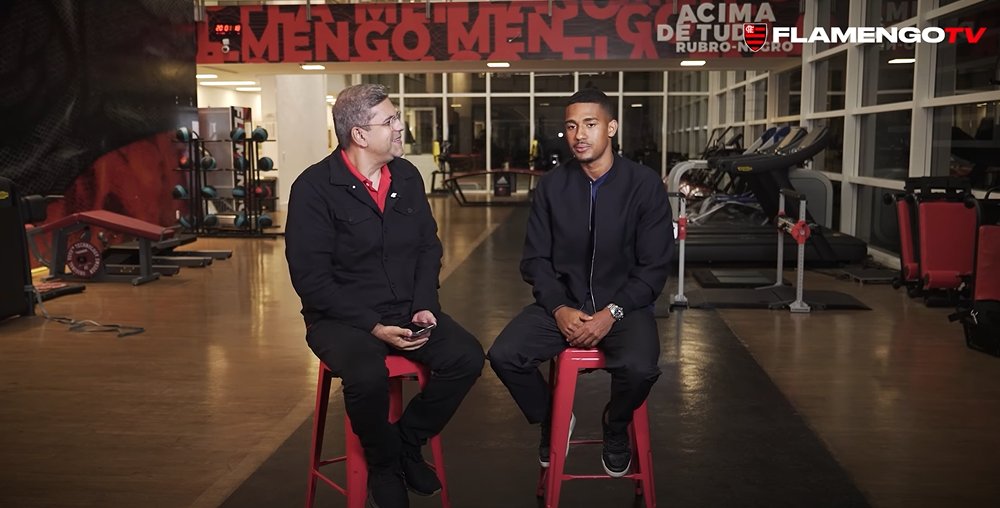 ❎⚫️ Como de costumbre <a href="/marca/">MARCA</a> obviando partes importantes de la entrevista, y lo peor de todo que haya aficionados que se lo crean, esta es la realidad: Saul fue el primero que dice que las instalaciones del Flamengo son mejores, y Lino defiende esa contestación (que Saul obvio)