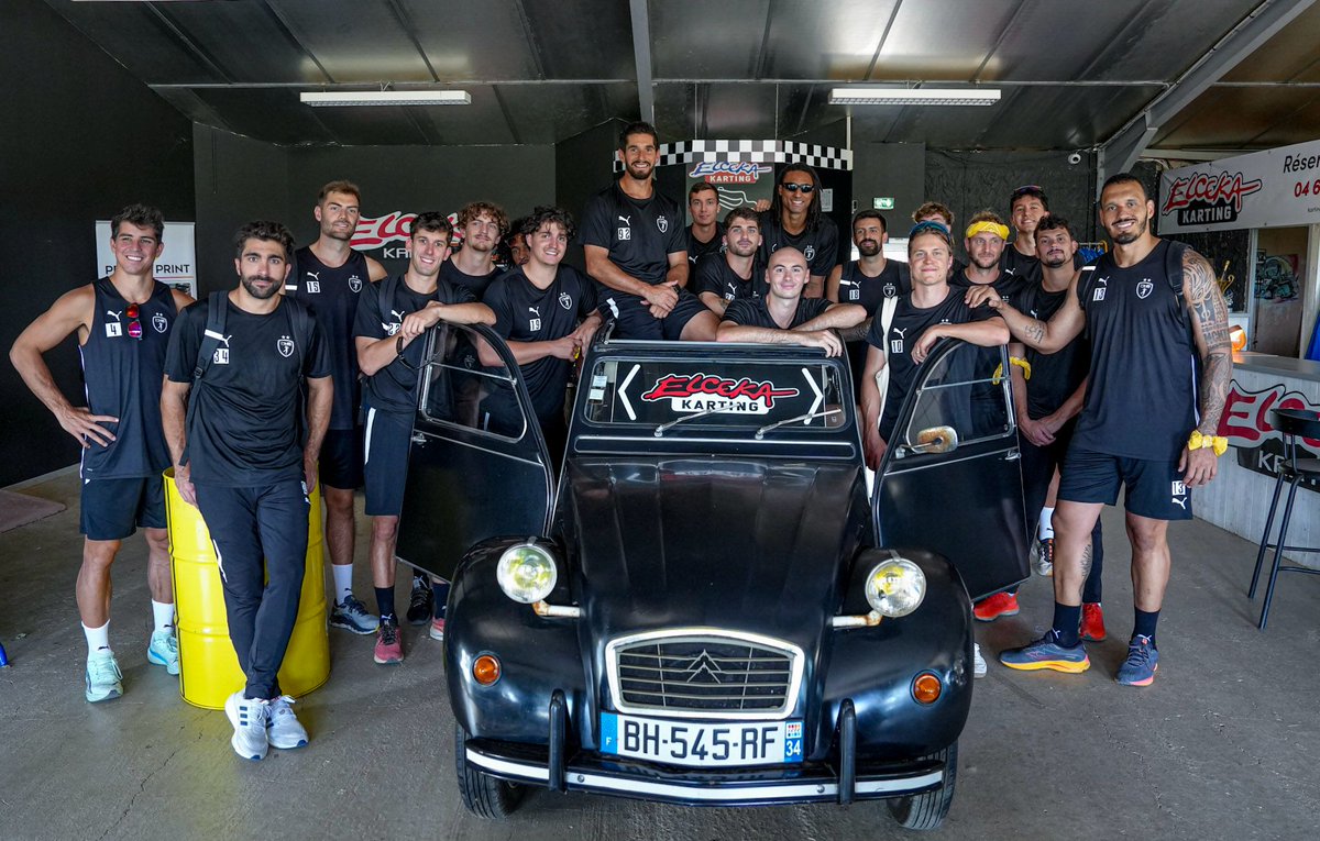 mhbofficiel's tweet photo. Des as du volant… ou presque 🏎

#Odysseedumhb https://t.co/m9fGsWHpmR