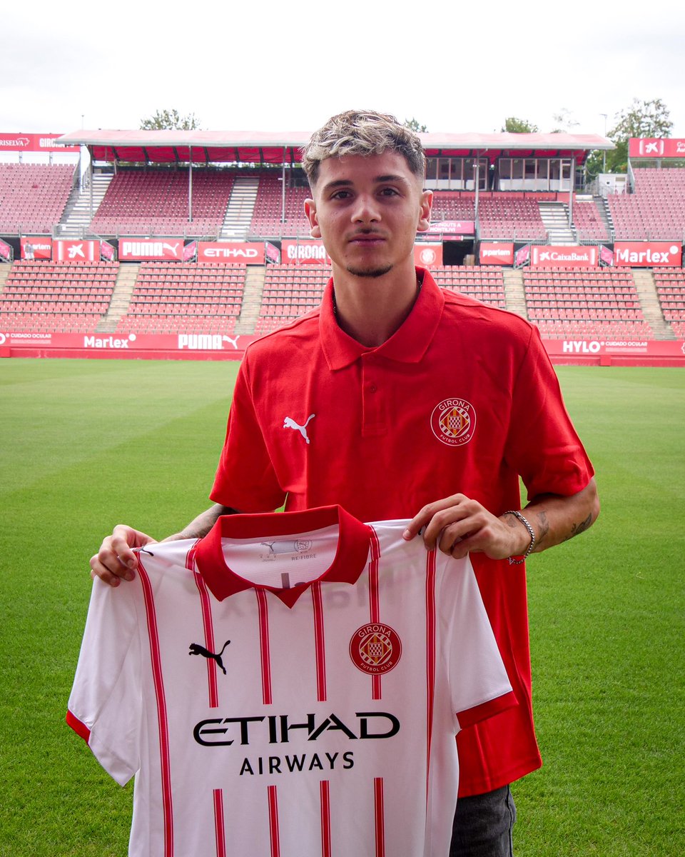 ❤️🤍 𝐁𝐄𝐍𝐕𝐈𝐍𝐆𝐔𝐓, 𝐀𝐋𝐄𝐉𝐀𝐍𝐃𝐑𝐎!

✍️ Alejandro Quiroz s'incorpora al Juvenil A. El migcampista, de 18 anys, arriba provinent del Valencia.

#OrgullGironí #GFCAcadèmia