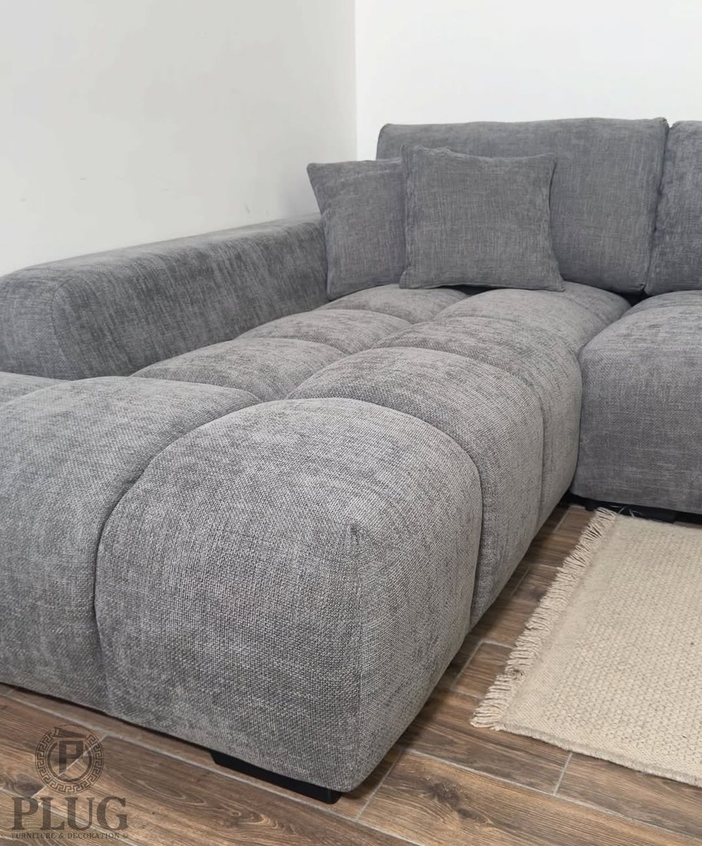 Plug Furniture &amp; Decoration ©️🇹🇿
▫️L Shaped Sofa 
▫️Springs &amp; fiber
▫️Price Tsh 1.2m
▫️Materials: Turkish fabrics
▫️Location: Chang'ombe - Temeke
▫️Karibu Sana

 📞 0754 029480