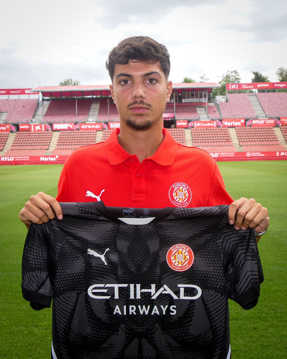 ❤️🤍 𝐁𝐄𝐍𝐕𝐈𝐍𝐆𝐔𝐓, 𝐃𝐈𝐄𝐆𝐎!

✍️ Diego Vicente s'incorpora al Juvenil A. El porter, de 18 anys, arriba provinent del Betis.

#OrgullGironí #GFCAcadèmia