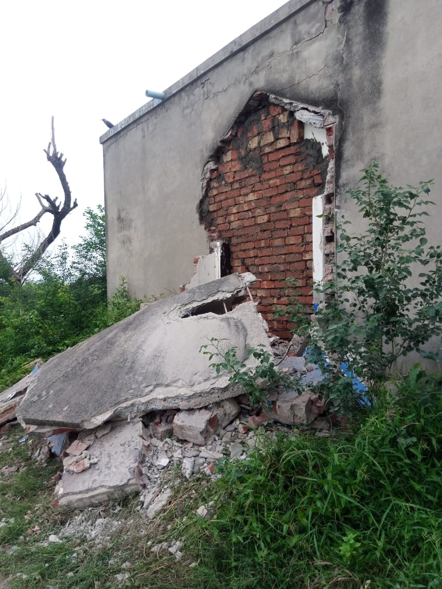 PressSectionSAA (@presssectionsaa) on Twitter photo Another day, another act of persecution. In Gujranwala, <a href="/OfficialDPRPP/">Punjab Police Official</a> police personnel from PS Aimanabad desecrated a 70-year-old Ahmadiyya worship place, demolishing its Niche. This attack was carried out in the middle of the night between July 28-29, 2025.
<a href="/MaryamNSharif/">Maryam Nawaz Sharif</a> Another day, another act of persecution. In Gujranwala, <a href="/OfficialDPRPP/">Punjab Police Official</a> police personnel from PS Aimanabad desecrated a 70-year-old Ahmadiyya worship place, demolishing its Niche. This attack was carried out in the middle of the night between July 28-29, 2025.
<a href="/MaryamNSharif/">Maryam Nawaz Sharif</a>
