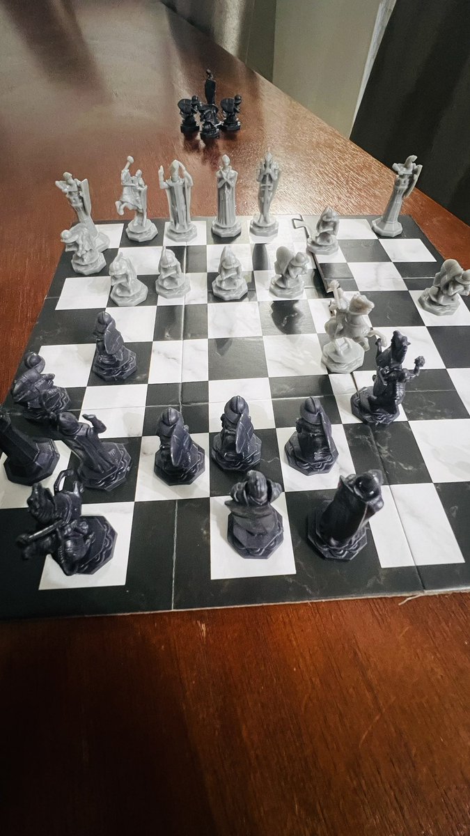 swatisamar's tweet image. Chess fever catching up ♟️ 
Playing chess with son, and I am losing 🙈
#ChessLovers 
#HarryPotter fans