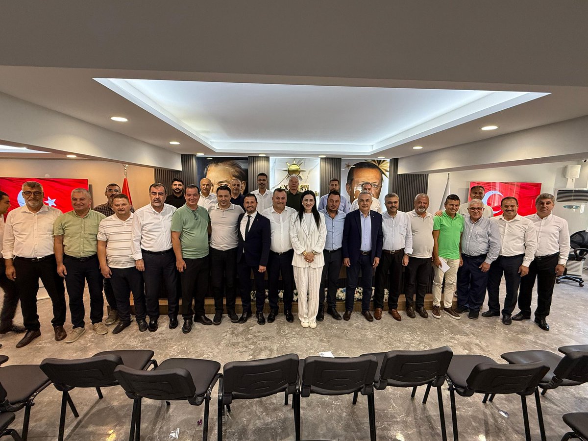 İl Başkanımız Sn. Mehmet Erdem başkanlığında, Milletvekillerimiz ve MKYK üyemiz ile birlikte ilçe başkanlarımızla bir araya gelerek kapsamlı bir koordinasyon toplantısı gerçekleştirdik.

#AK Parti teşkilatları olarak biliyoruz ki başarı, planlı çalışmayla ve sahadaki güçlü