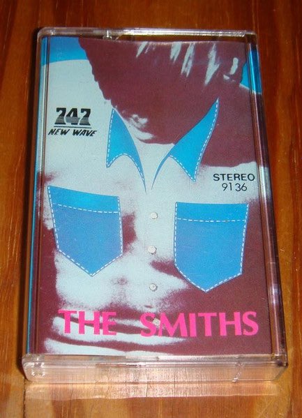 the cover of this saudi arabian Smiths bootleg is killing me 😭