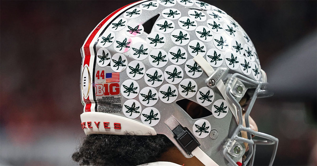 Jeremy Birmingham (@birm) on Twitter photo Ohio State's recruiting department, in size, scope and success, remains at the top of the college football pyramid.
Recruiting challenges over the last few months don't mean otherwise.
Today's #RecruitingQuestionoftheDay via <a href="/LettermenRow/">Lettermen Row</a>
on3.com/teams/ohio-sta… Ohio State's recruiting department, in size, scope and success, remains at the top of the college football pyramid.
Recruiting challenges over the last few months don't mean otherwise.
Today's #RecruitingQuestionoftheDay via <a href="/LettermenRow/">Lettermen Row</a>
on3.com/teams/ohio-sta…