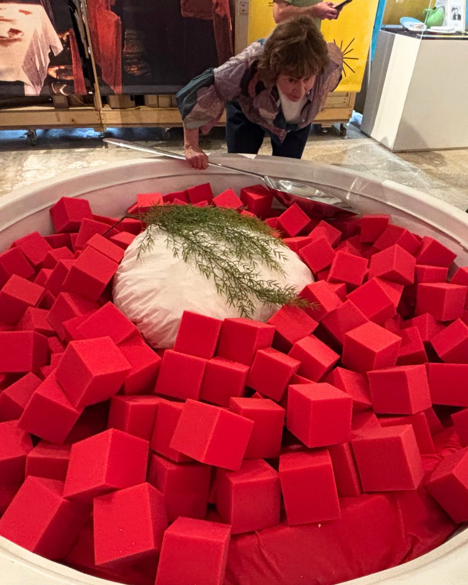 bethfarber_'s tweet image. I loved performing at the Borscht Belt Festival which celebrates the culture and history of the Catskill resorts where stand-up was born. Long live comedy and may it help us survive the times we live in as it has for so many others in the past.

@borschtbelt