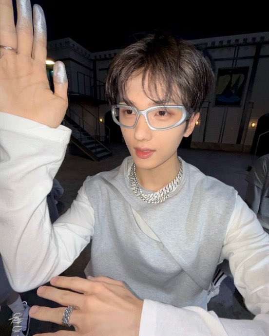 Im52Hz's tweet image. back to the future ของแท้ 100%