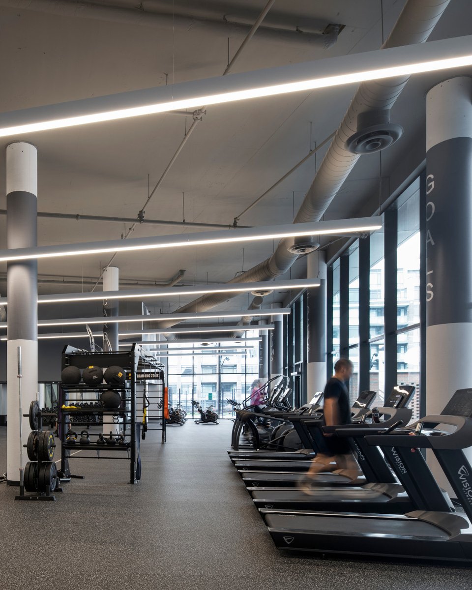 Wellness begins at home at Gallery Square.

Stay active without ever leaving the building thanks to a state-of-the-art fitness centre featuring treadmills, spin bikes, free weights, and dedicated stretch zones—all just steps from your front door.