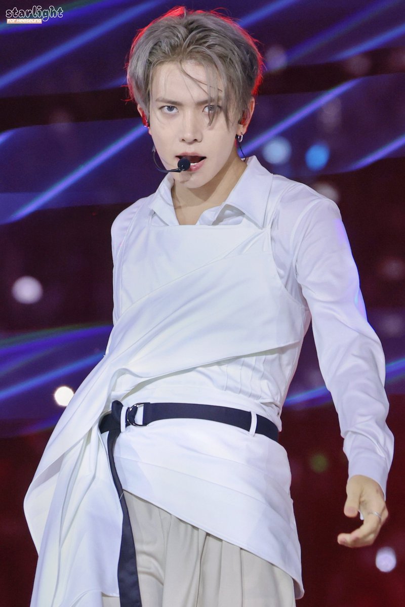 starlight.1015 tweet media