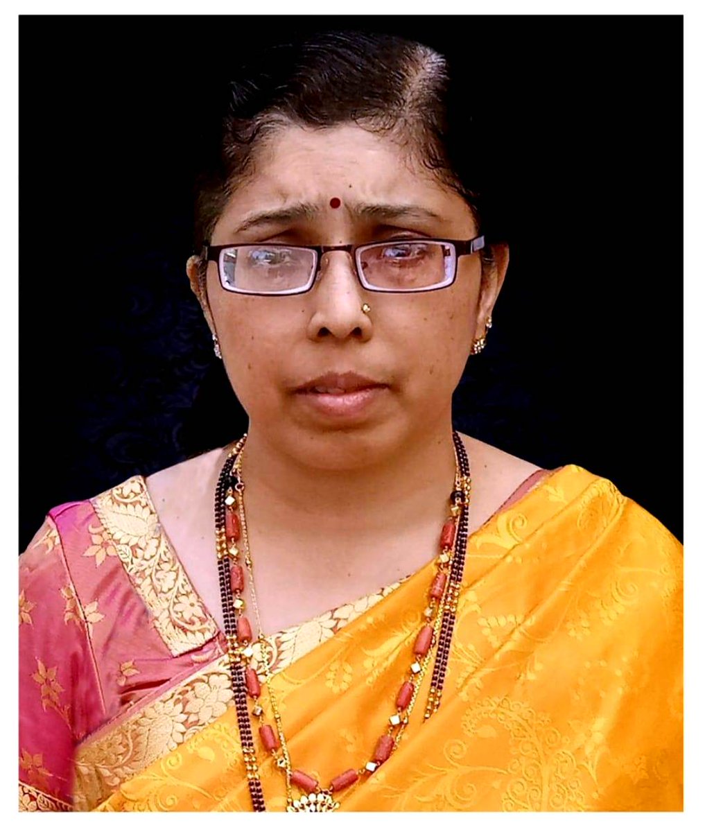 ProfSRK's tweet photo. 4 years ago #OnThisDay, my Akka left to Vaikunta. For 21 years, she suffered a lot of humiliation from our caste people after her marriage life was failed. I know that pain. My #GeethaAkka inspired me to work for #BetiBachaoBetiPadhao.
Miss U Geetha Akka 🙏
#MissYouGeethaAkka https://t.co/auXLtmRx0Q