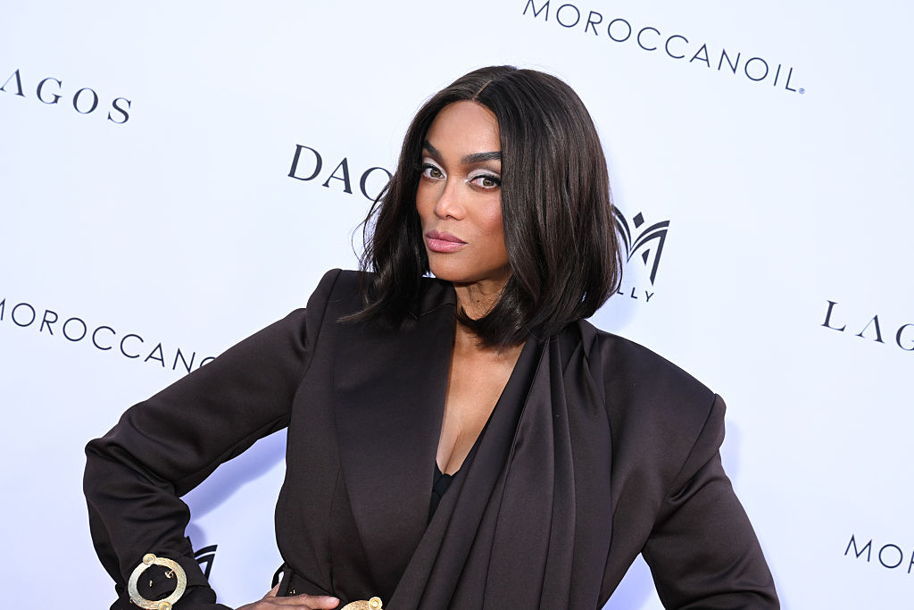 Tyra Banks Admits She’ll Eat Crumbs from Her Bed and Floor Days Later trib.al/Oh3UsJ0