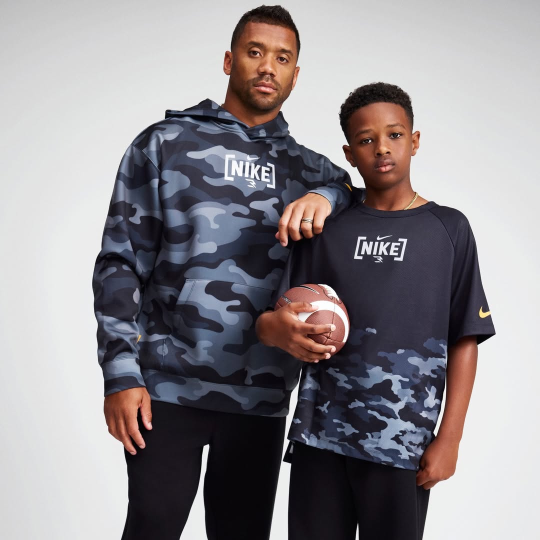 thewilsonsdaily's tweet photo. family who drips together, stays together π§π₯ #3BRAND
https://t.co/FYyt0nLneN https://t.co/TufsMuTpfT